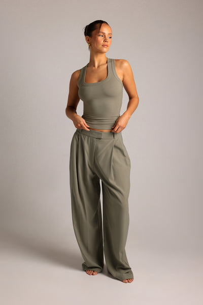 The Ivy Wide-Leg Trousers - Pistachio