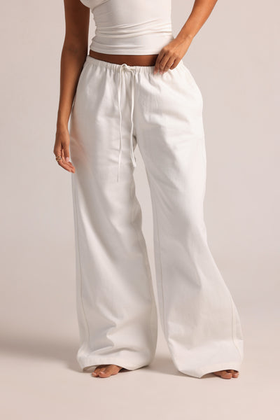 The Essential Pants - White