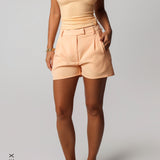 Die Ivy Shorts – Honeypeach