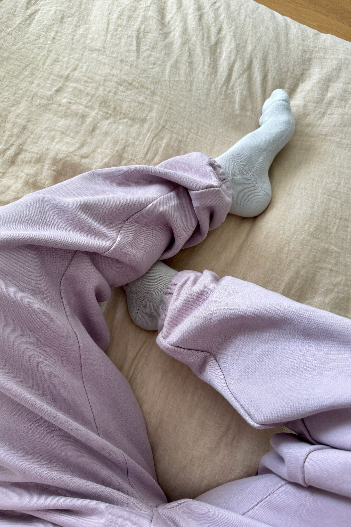 Jogger Fit Sweatpants - Lavender