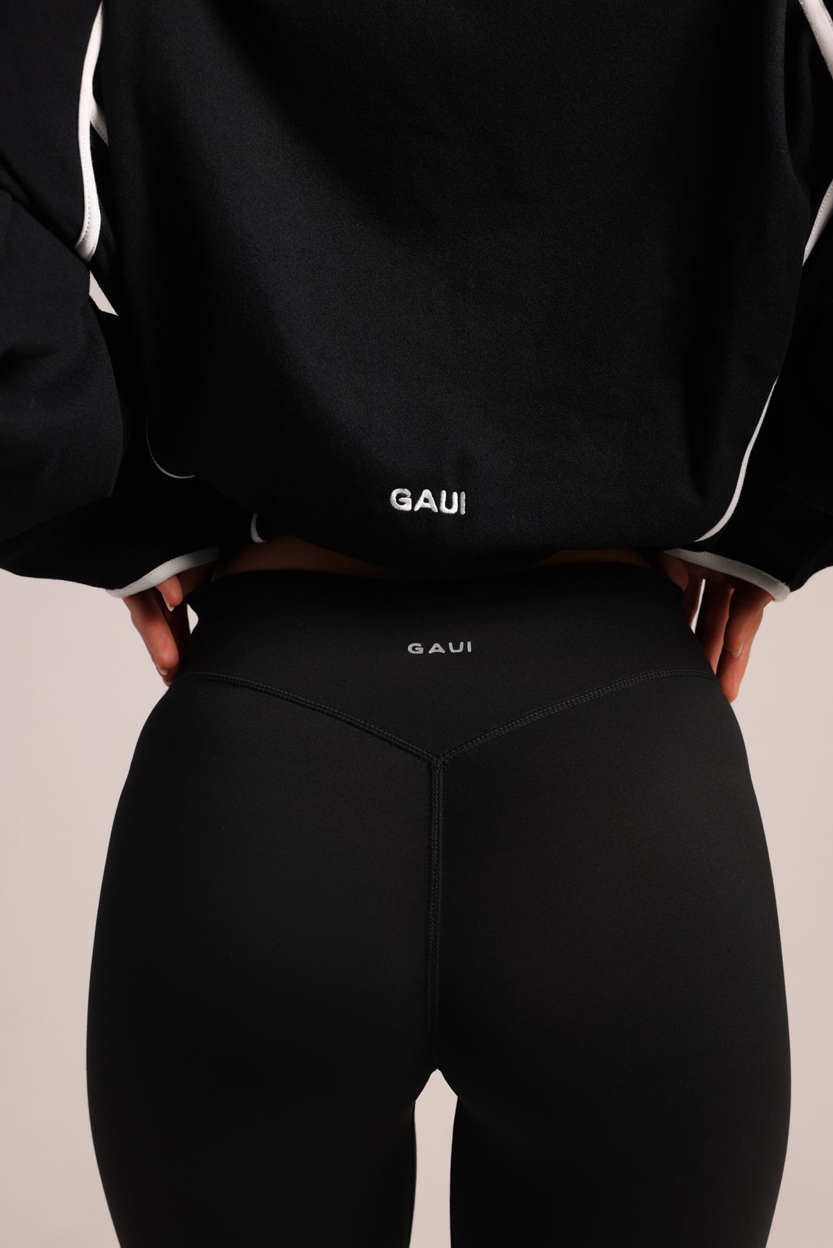 Sporty Fleece Jacket - Black