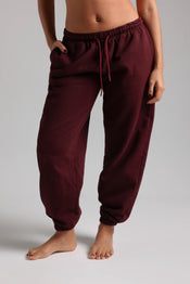 CLASSIC COTTON SWEATPANTS - Black Cherry