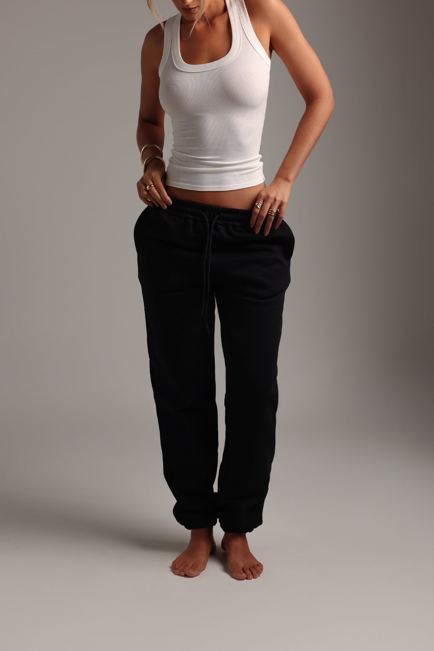 JOGGER FIT SWEATPANTS - Black