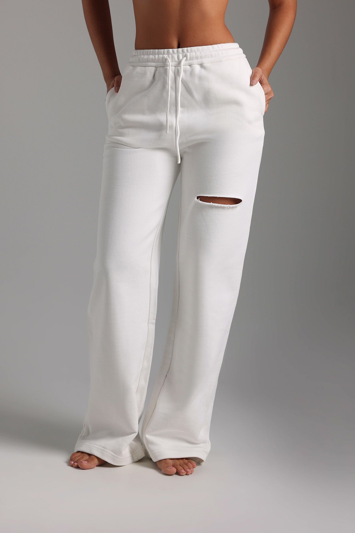 Cut-Out Wide Leg Sweatpants - White