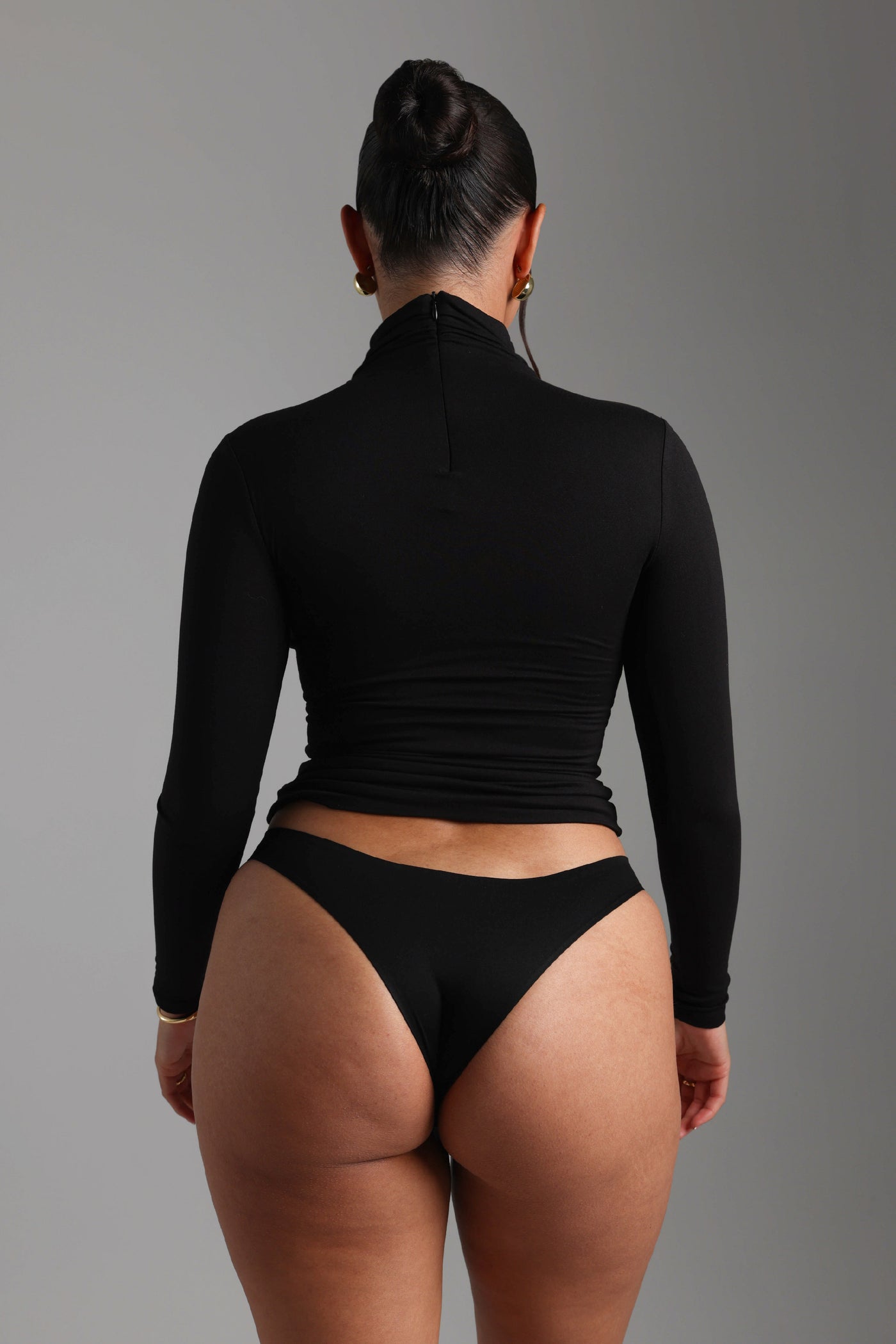 Refined Long Sleeve Turtleneck T-Shirt - Black
