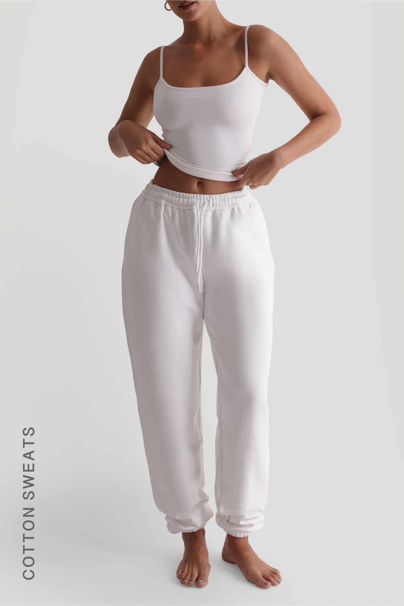 JOGGER FIT SWEATPANTS - White
