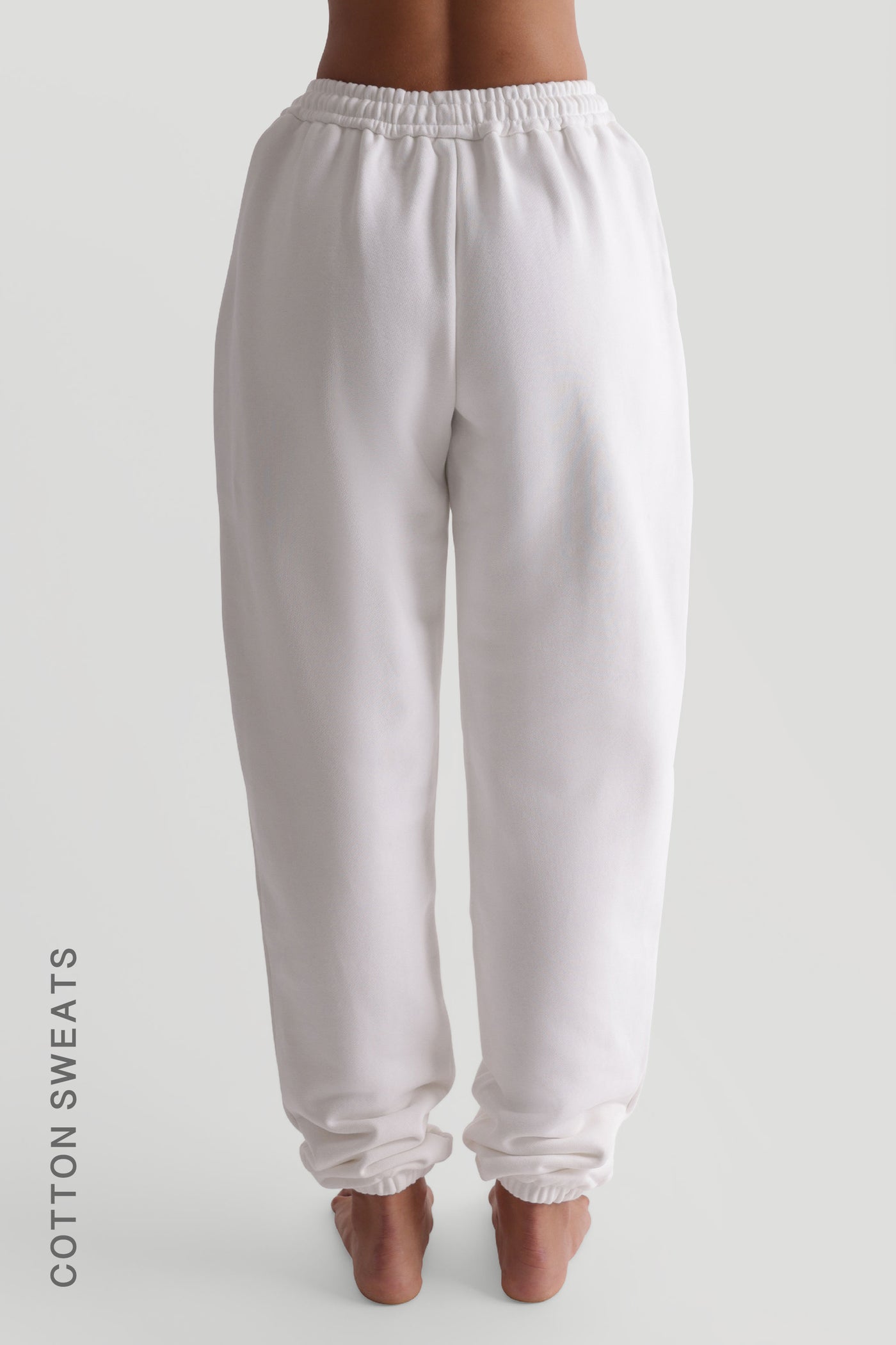 JOGGER FIT SWEATPANTS - White