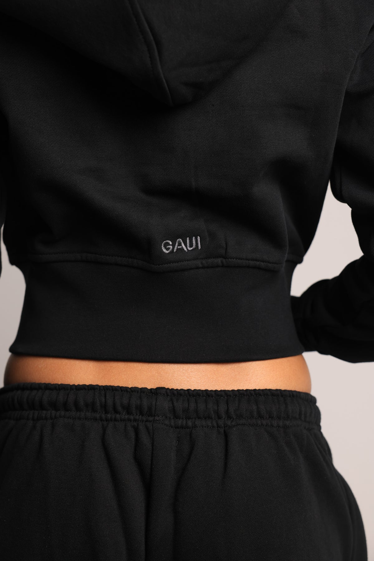 Base Raglan Zip-Up - Black