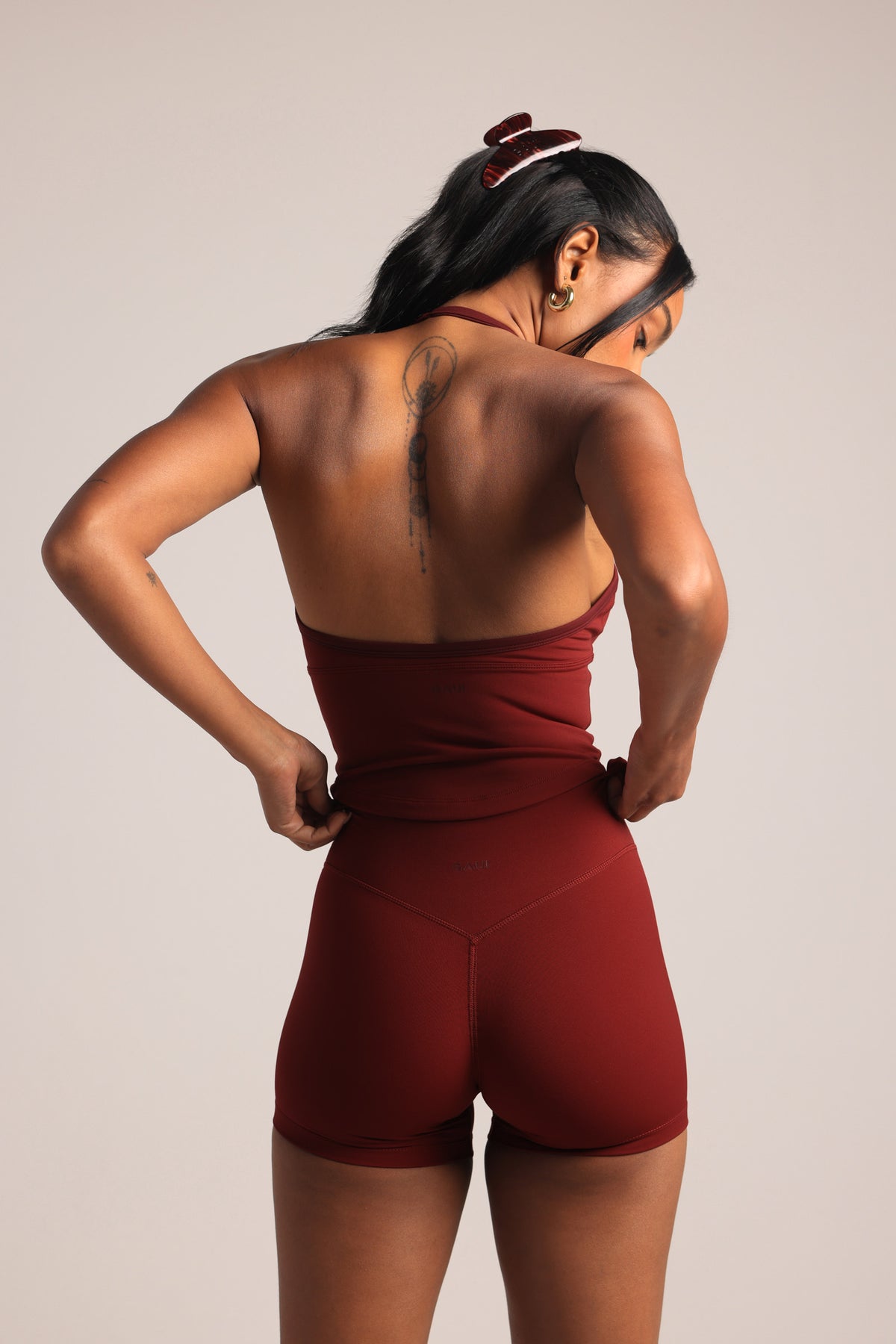 Form 4" Invisible Scrunch Shorts - Cabernet
