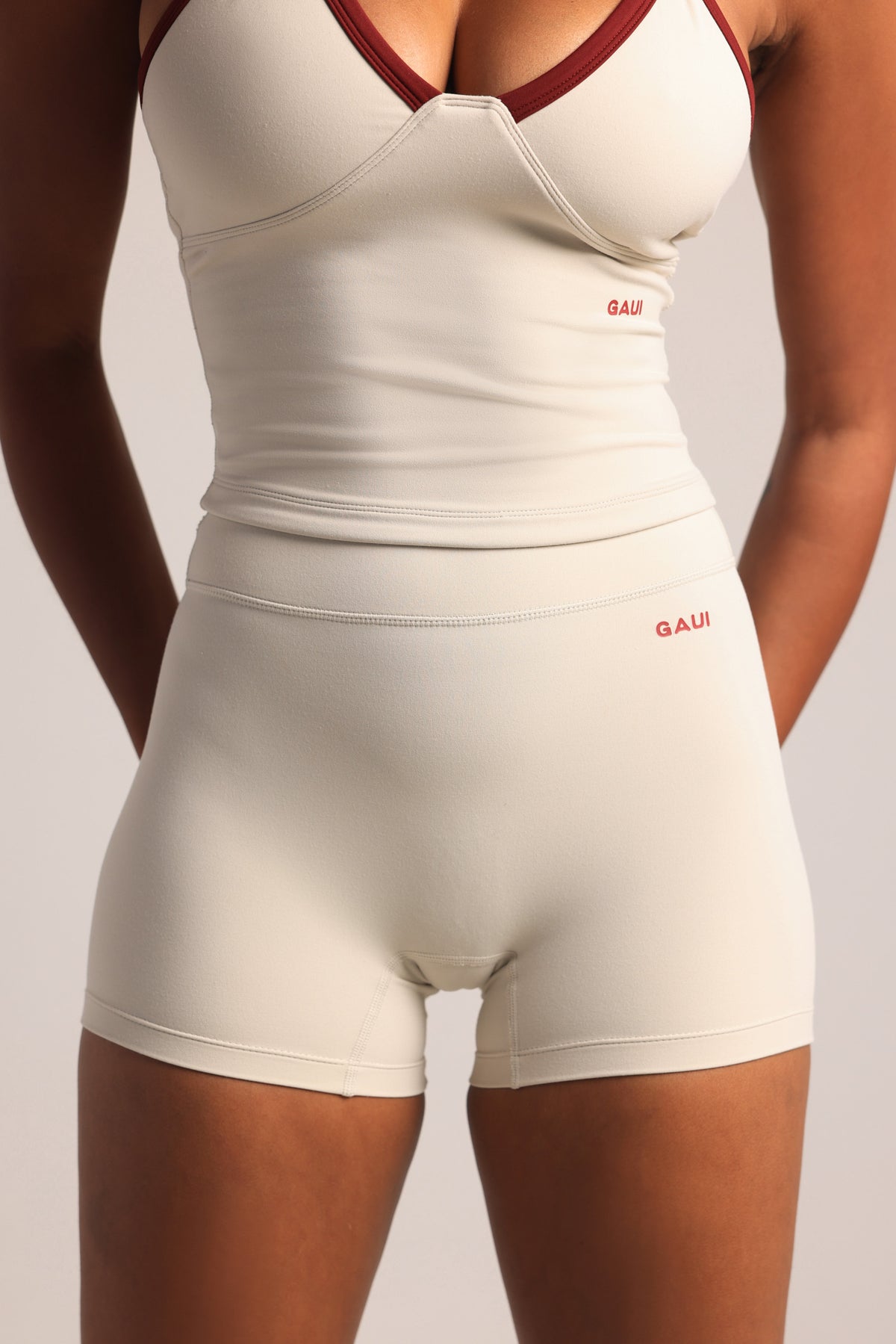 Form 4" Invisible Scrunch Shorts - Silver Birch