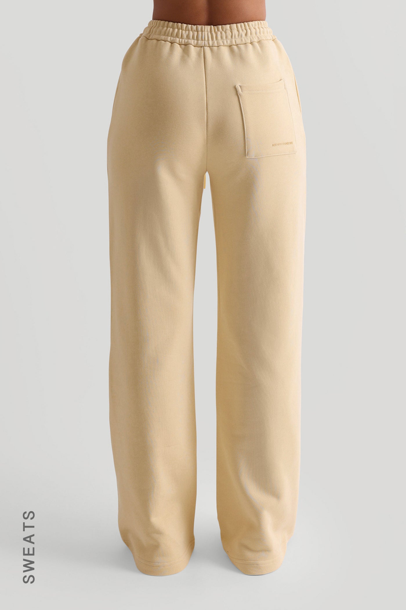 Jogginghose mit weitem Bein und Cut-Out - Zartes Gelb