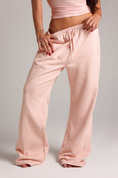 The Boyfriend Sweatpants - Shortcake