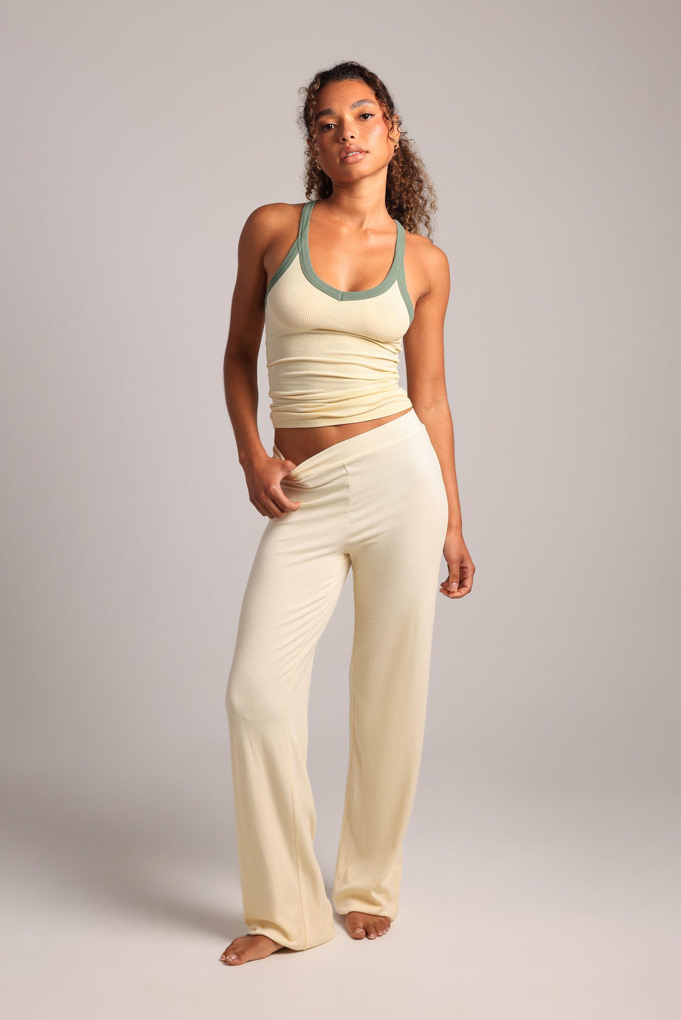 Slip on Straight-Leg Pants - Honeybutter