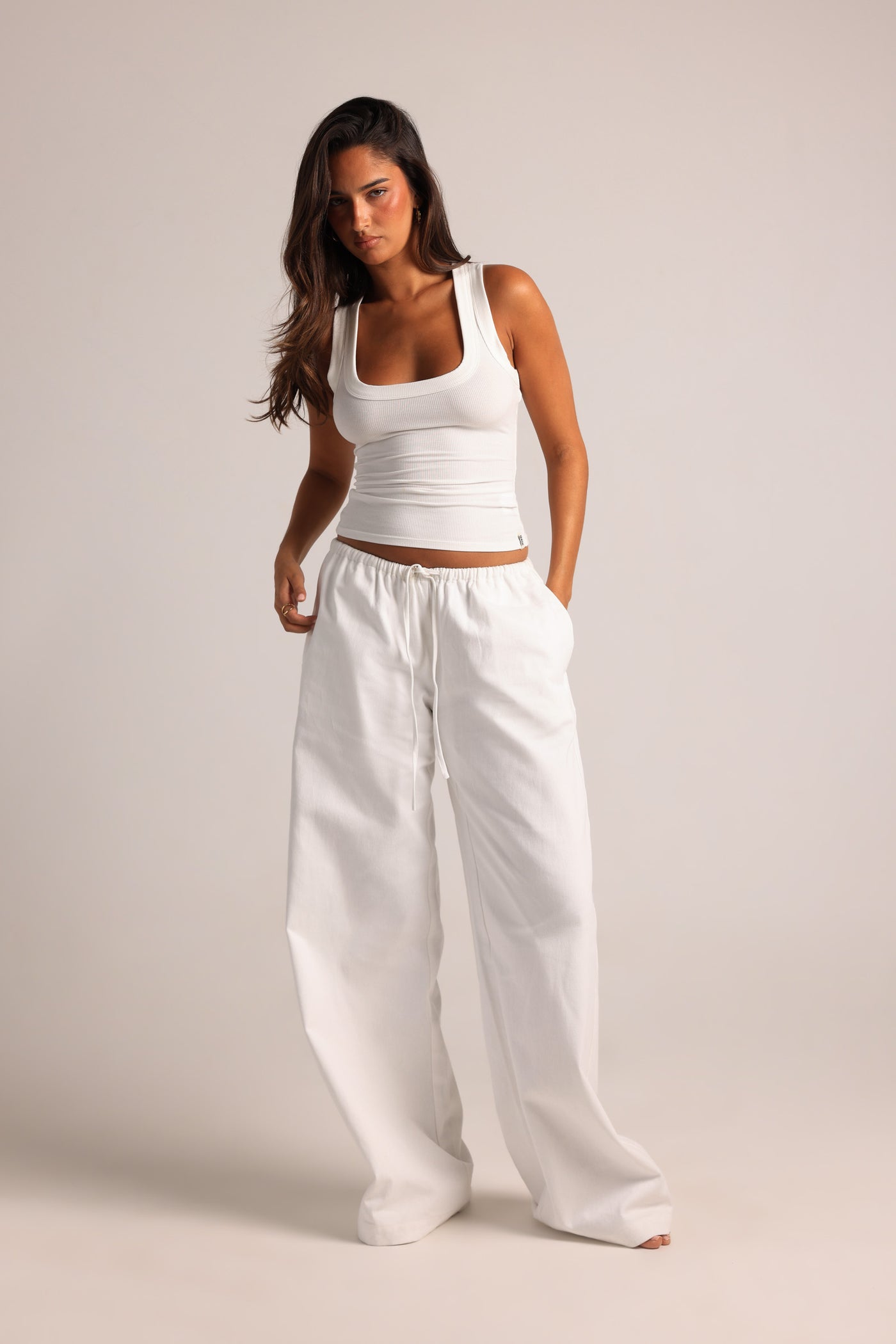 The Essential Pants - White