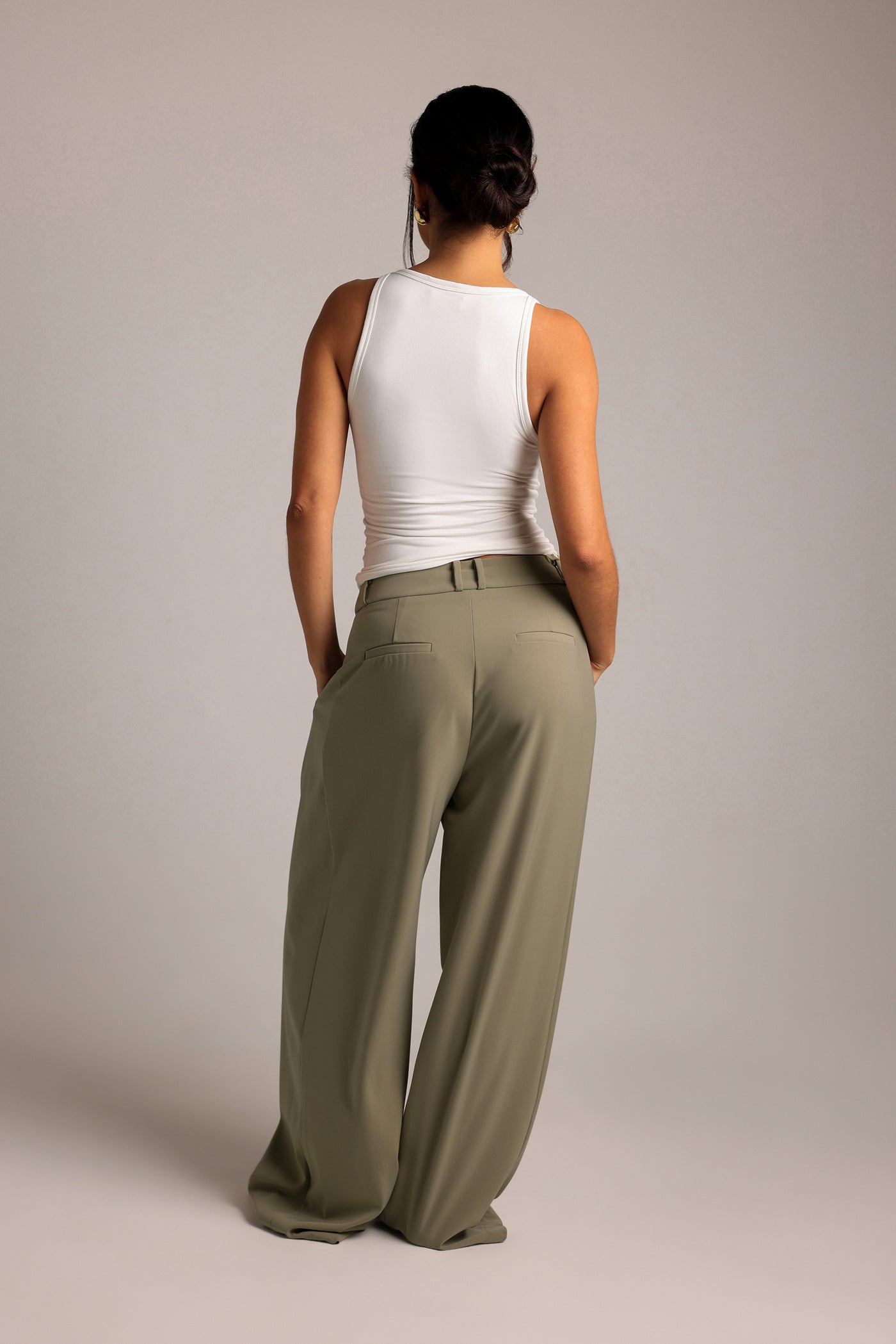 Classic Plunge Tank - White
