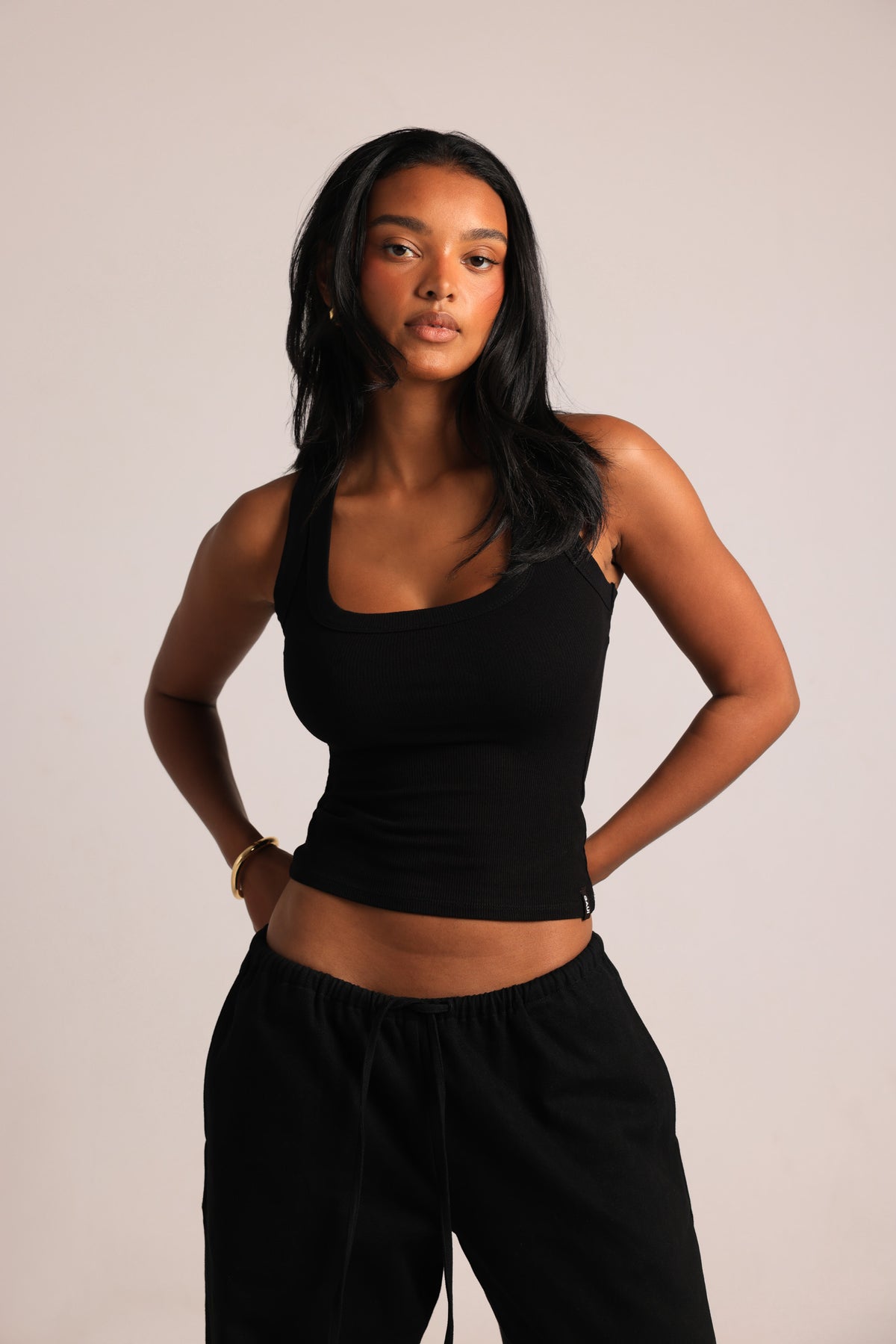 T-Shape Tank Top - Black