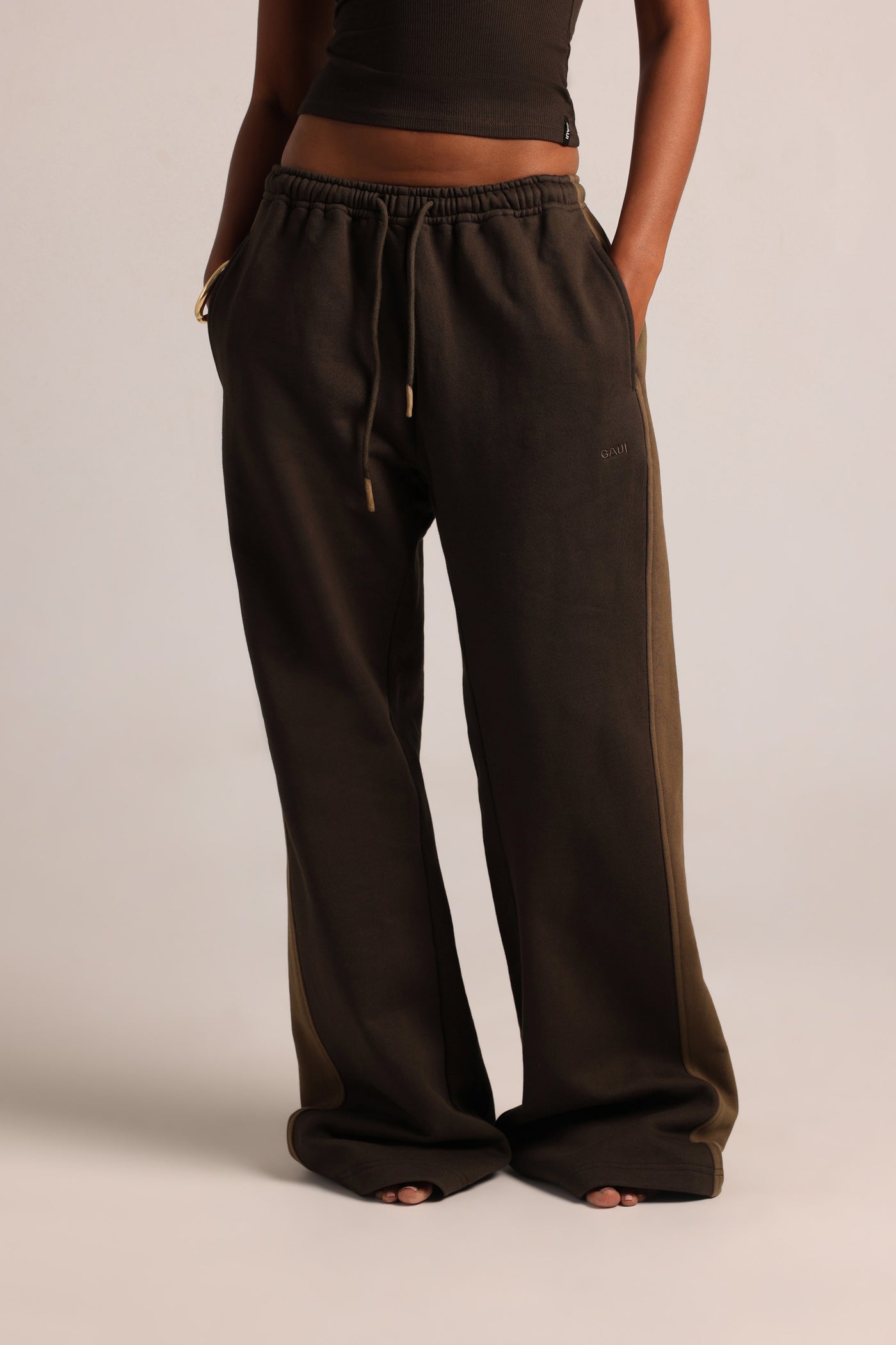 The Paneled Sweatpants - Tobacco/Pecan