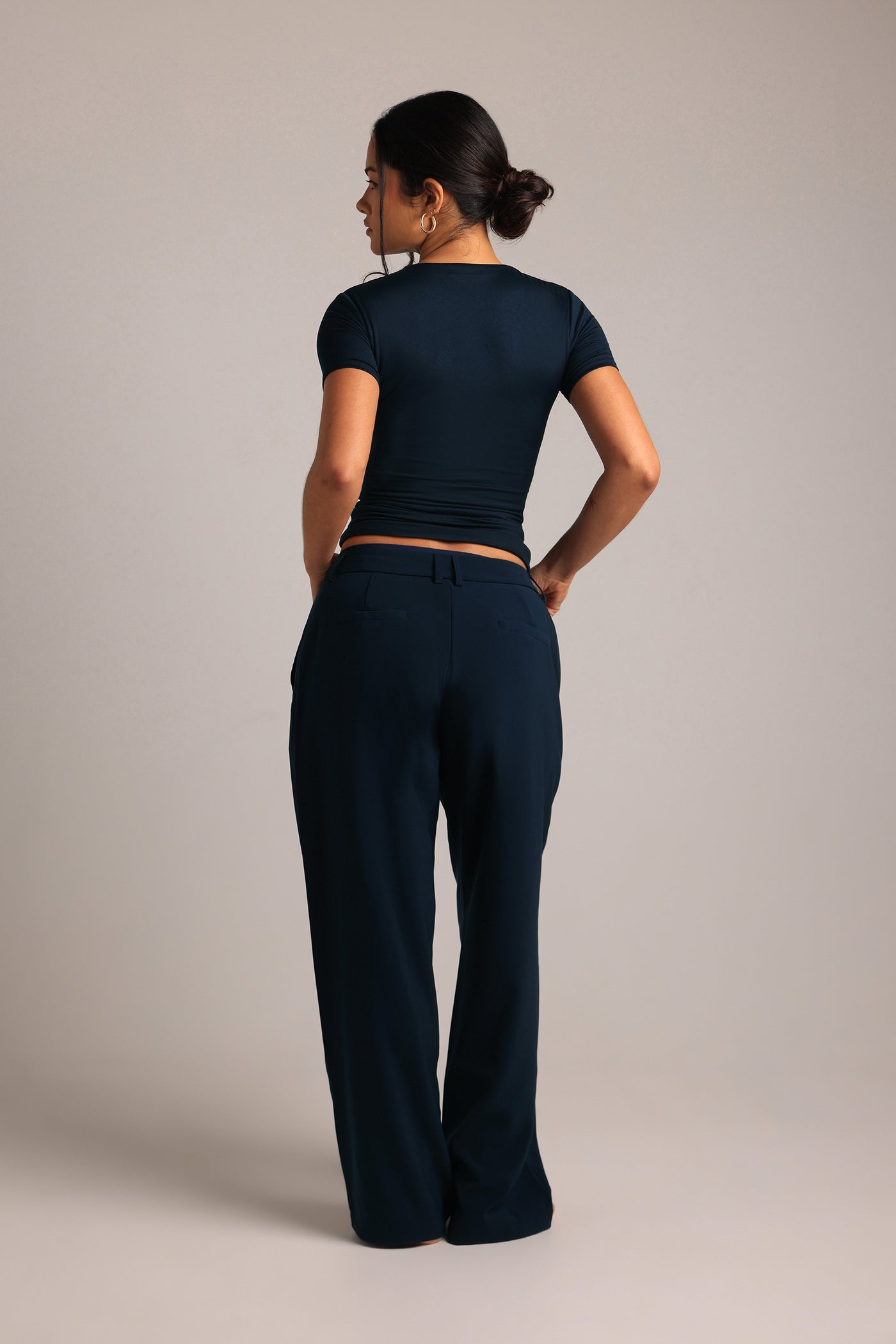 Die moderne Hose mit geradem Bein – True Navy