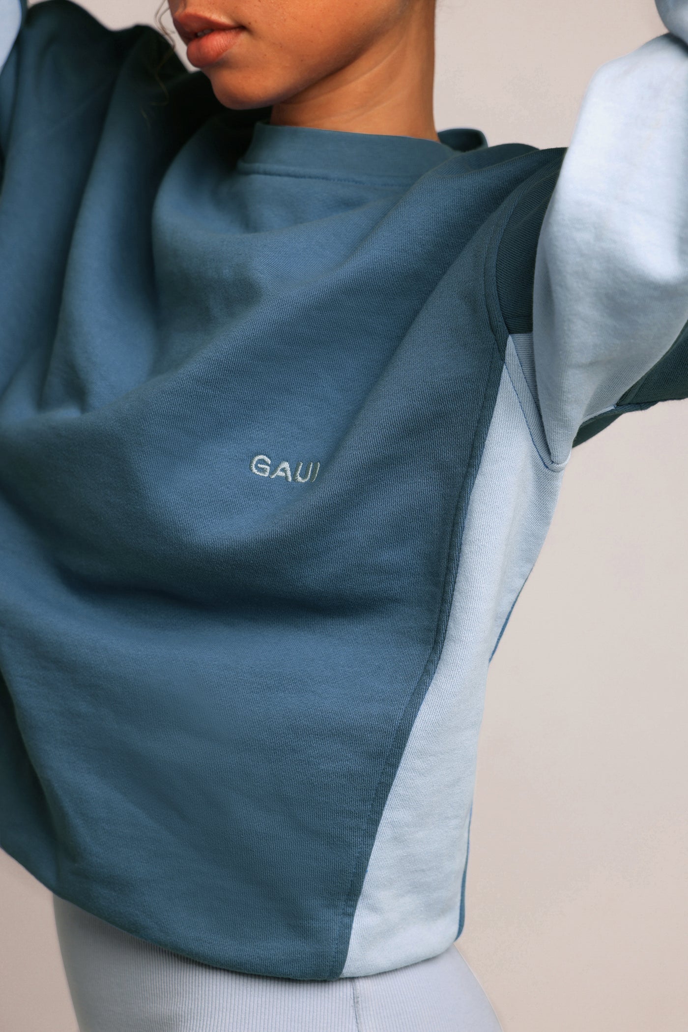 Contrast-Rundhals-Sweatshirt – 90s Babyblau/Azul