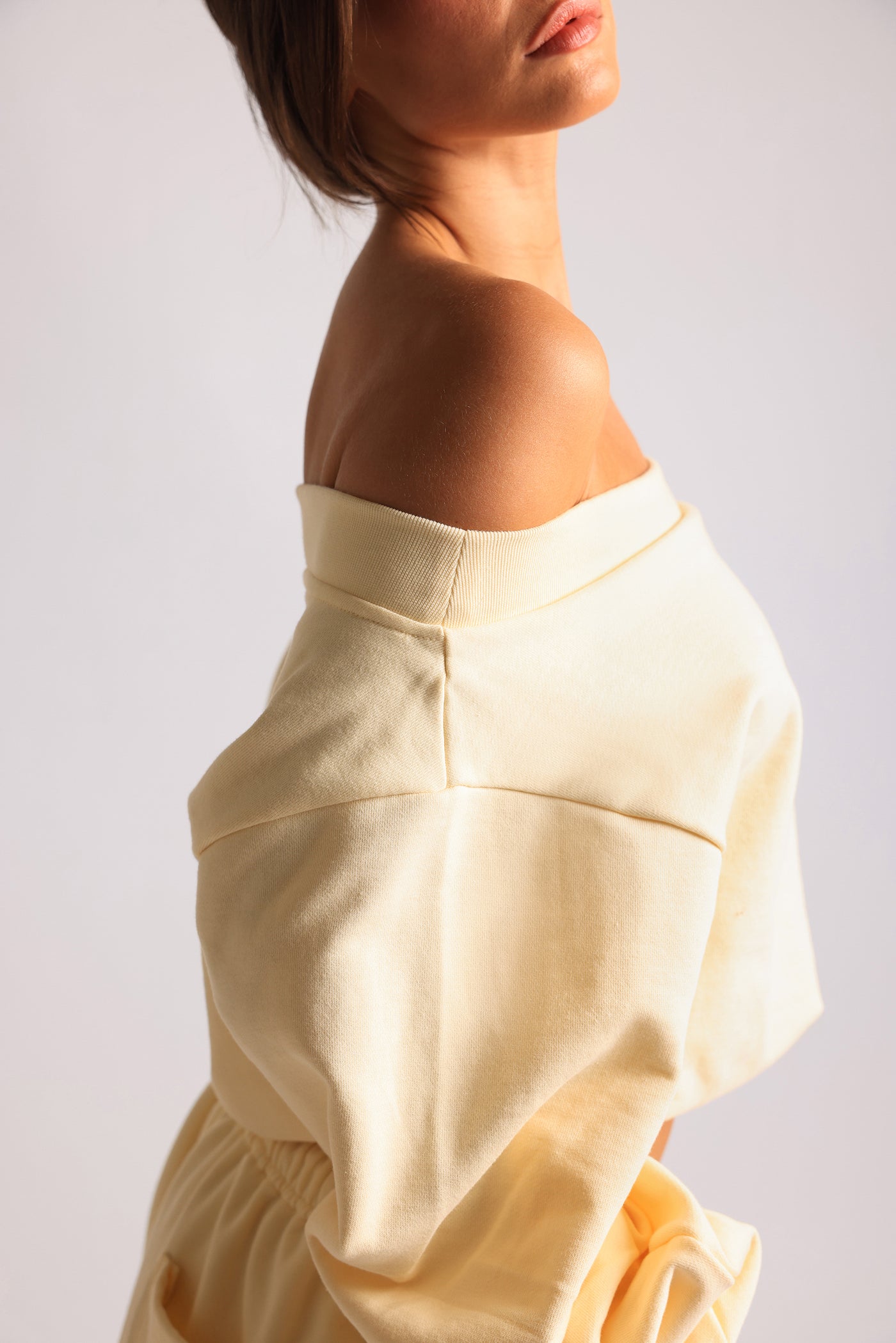 Oversized Sweatshirt - Honeybutter