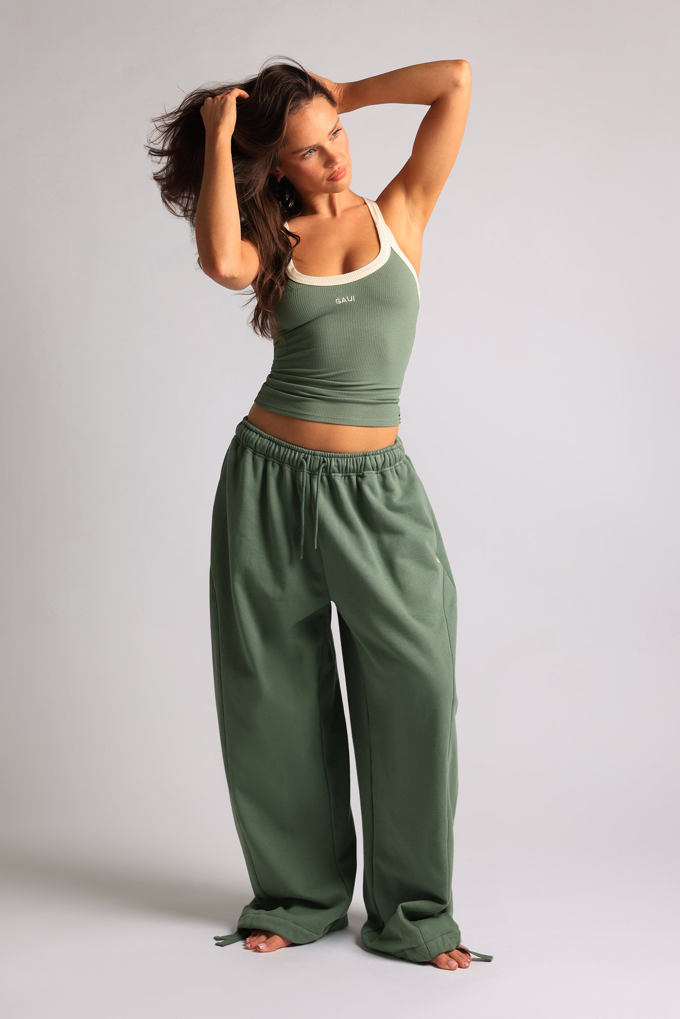 Classic Barrel Sweatpants - Garden Green
