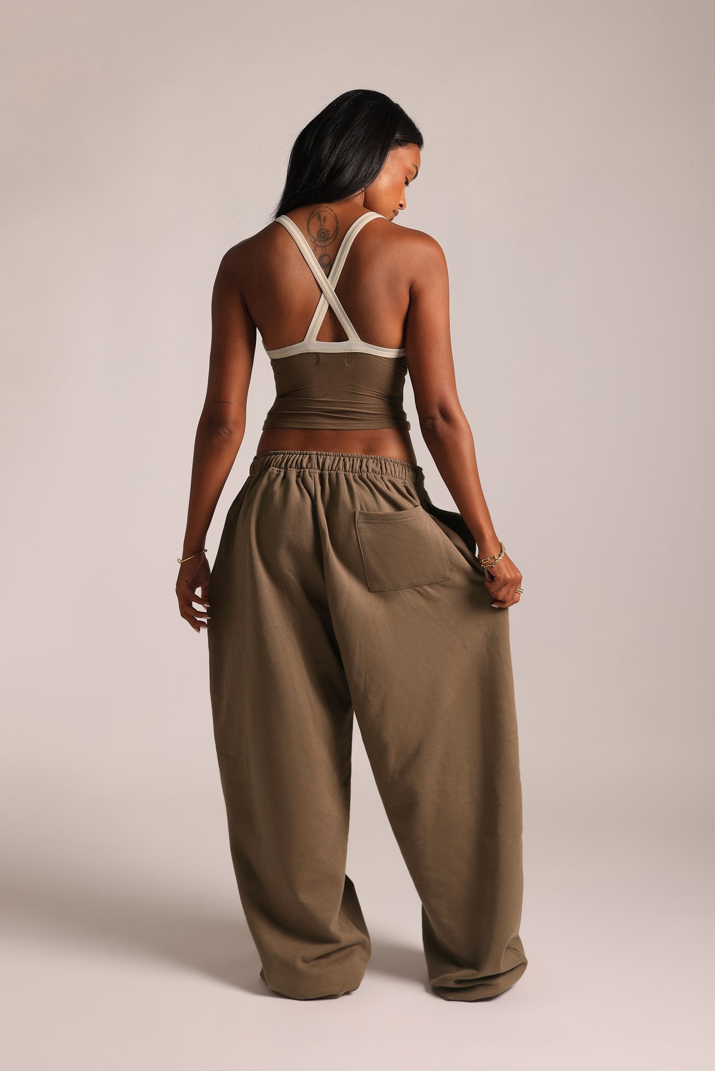 Classic Barrel Sweatpants - Coconut